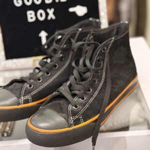 Harley-Davidson Black Sneakers with Orange Accents
